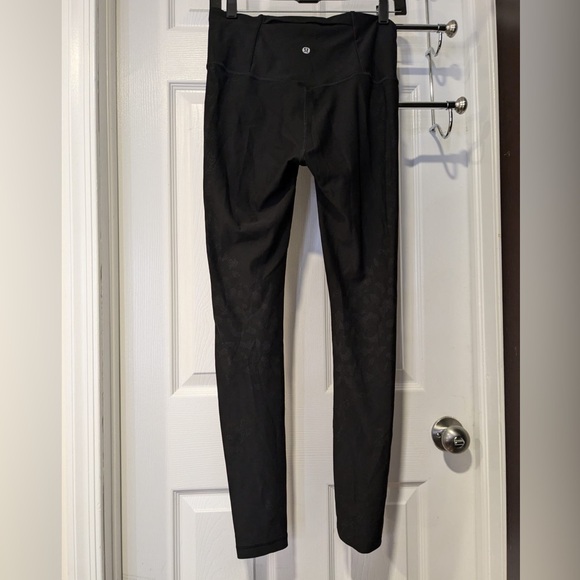 RARE! Lululemon Mapped Out High-Rise Tight 28" Camo Leggings Sz 8 - Picture 6 of 8